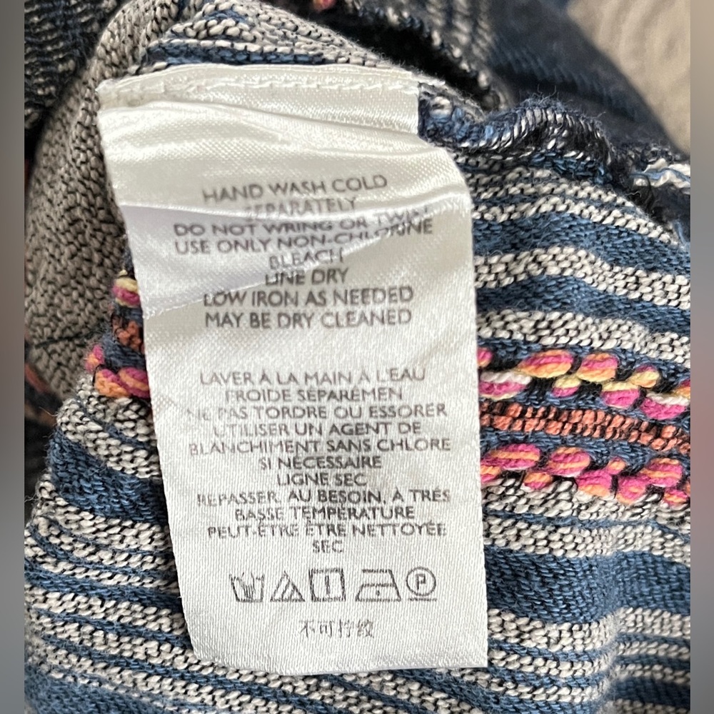 Anthropologie shorts in blue multi size medium - Picture 12 of 12